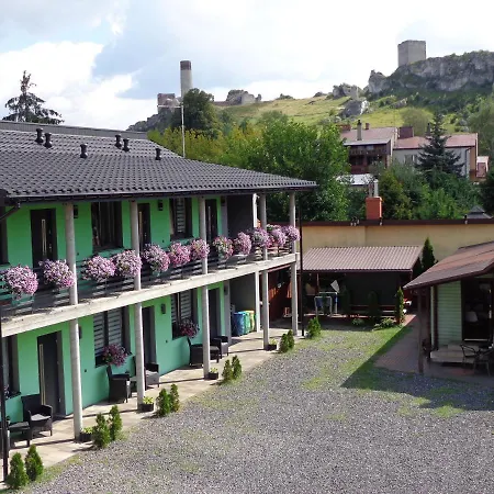 Skalka Country house Olsztyn (Silesia)