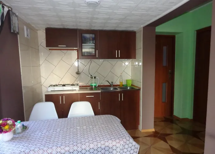 Skalka-domek Olsztyn (Silesia)